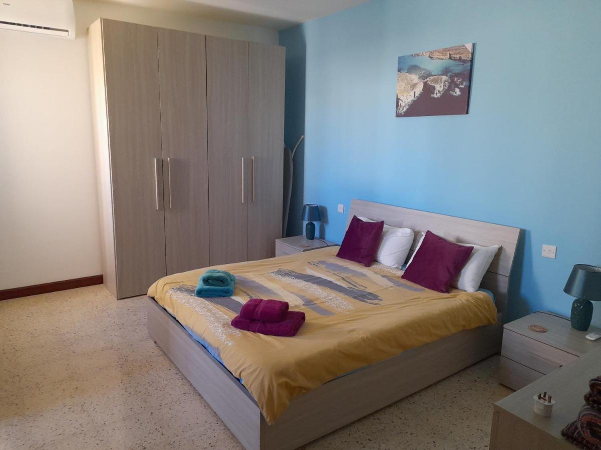 Sunshine Holiday Apartment 4 Next To The Sea St. Paul's Bay Exteriör bild